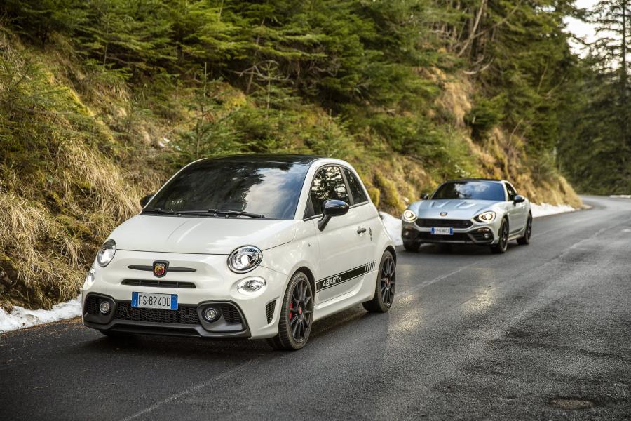  Abarth 595 Competizione 70esimo Anniversario (312) 2019 года  (фото 17 из 24)